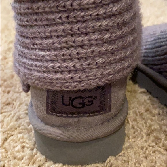 Grey ugg - Picture 3 of 5
